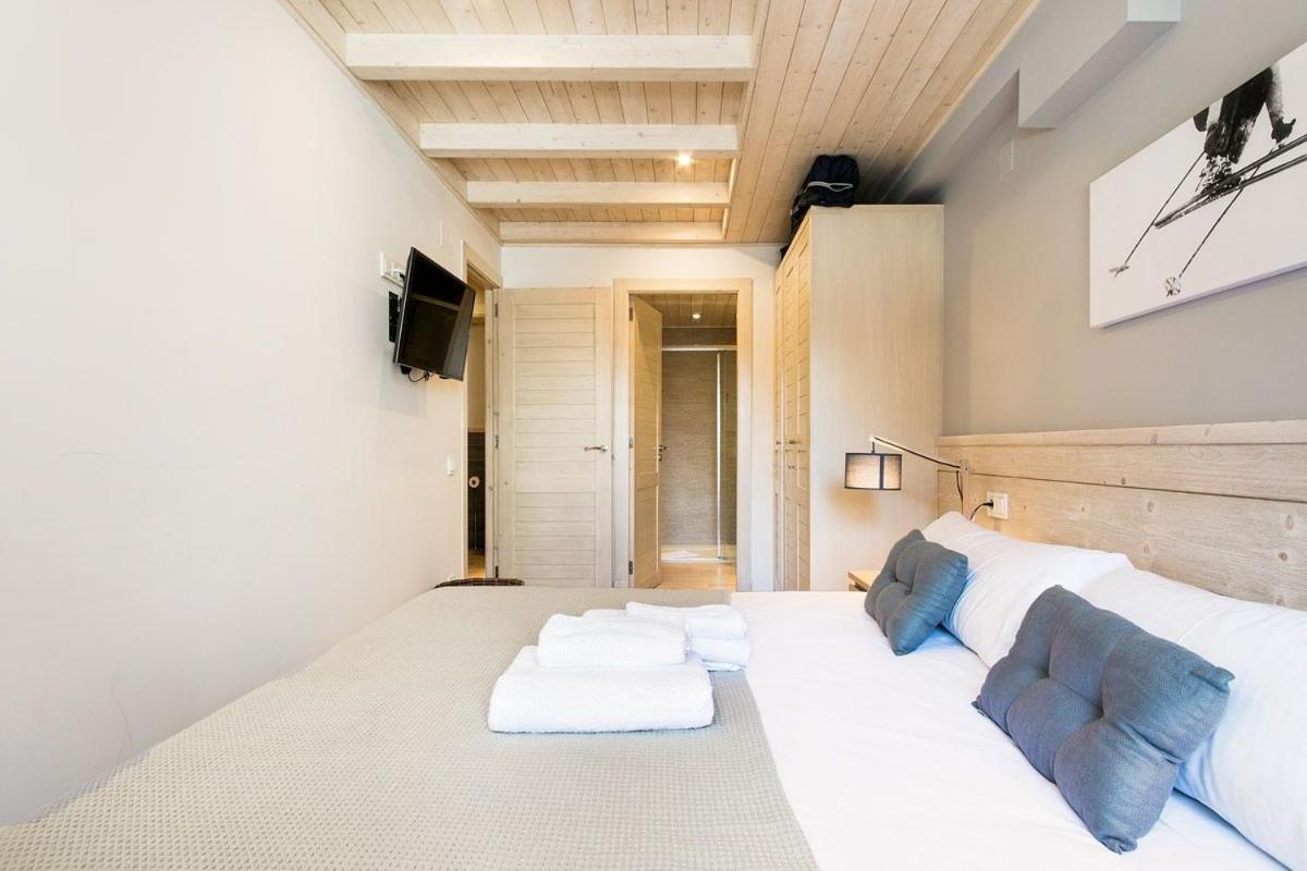 Luderna - Apartamento Val De Ruda A24 De Ribereta Бакейра-Берет Екстер'єр фото